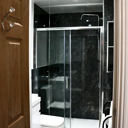 The Florence 4*