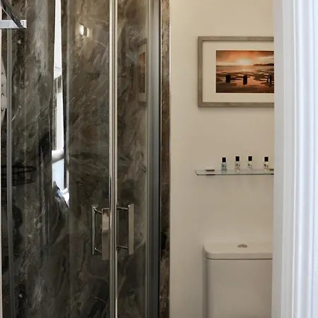 The Florence 4* Whitby